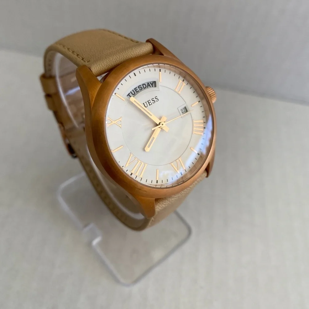 GUESS Rose Gold-tone Leather Strap Women's Watch
